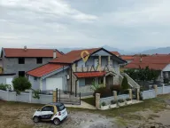 Prodaja, kuća, 180m², Cijevna, Podgorica - image 1