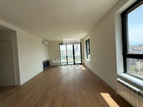 Izdavanje, trosoban stan, 80m², Savski Venac, Beograd - image 2