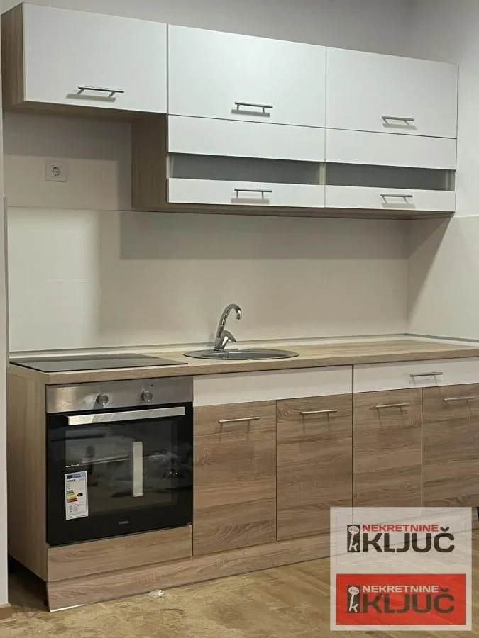 Izdavanje, jednosoban stan, 41m², Petrovaradin, Novi Sad