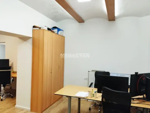 Prodaja, četvorosoban stan, 84m², Stari Grad, Beograd - image 18