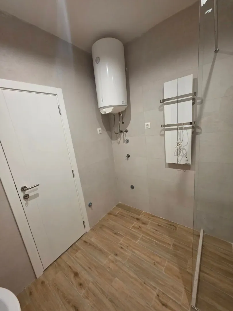 Prodaja, jednosoban stan, 43m², Centar, Kolašin