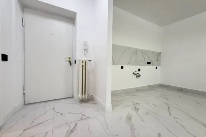 Prodaja, dvosoban stan, 43m², Južni Bulevar, Vračar Sve Podlokacije