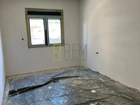 Prodaja, jednosoban stan, 48m², Bar, Crna Gora - image 5