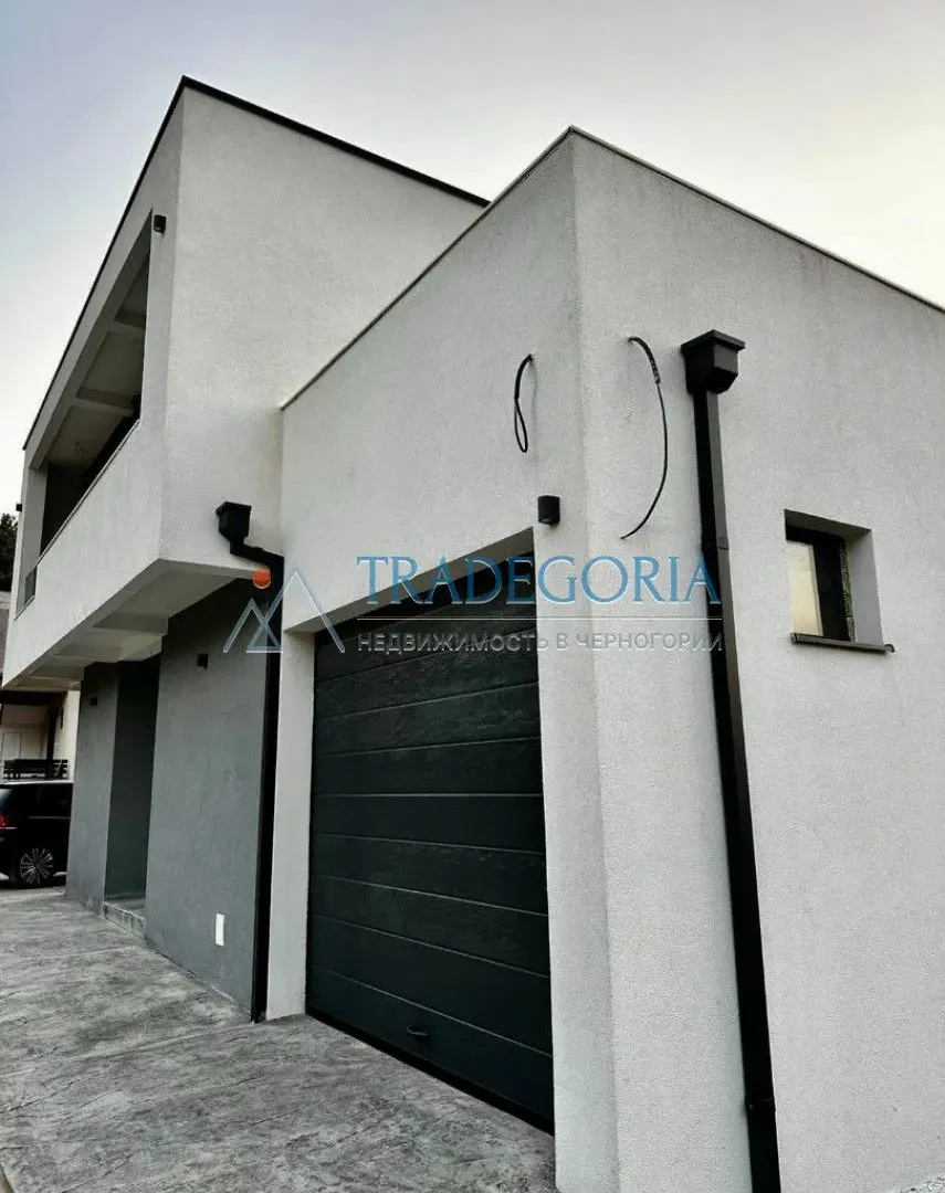 Prodaja, kuća, 220m², Bar, Crna Gora