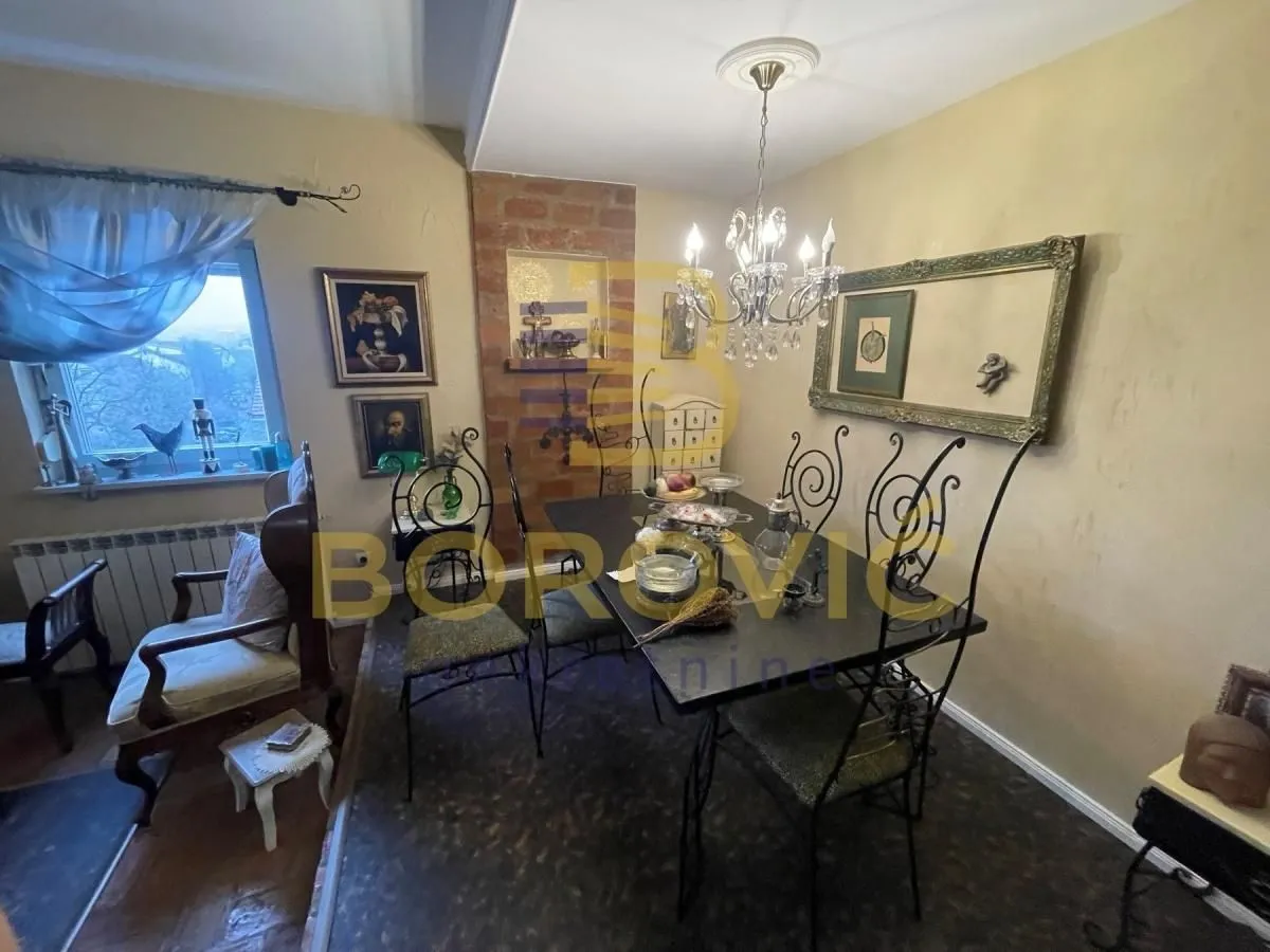 Sale, four bedroom apartment, 130m², Čukarica, Beograd