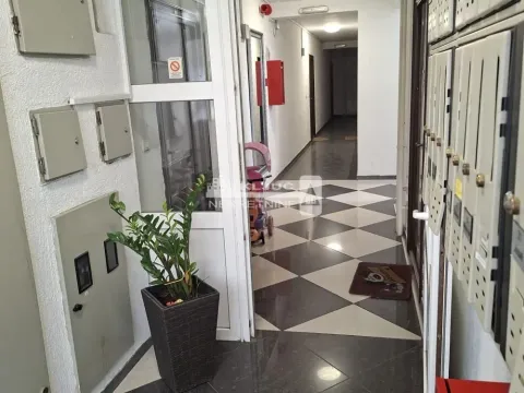 Prodaja, trosoban stan, 79m², Kanarevo Brdo, Beograd - image 17