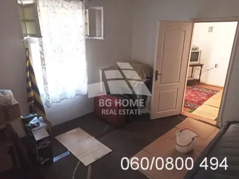 Prodaja, kuća, 110m², Uciteljsko Naselje, Zvezdara Sve Podlokacije - image 6