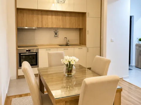 Rent, two bedroom apartment, 70m², Tuški Put, Podgorica - image 2