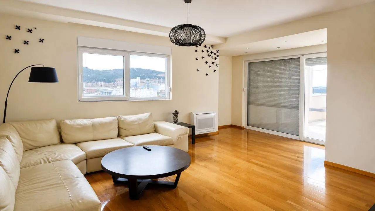 Sale, four bedroom apartment, 148m², Centar, Bar