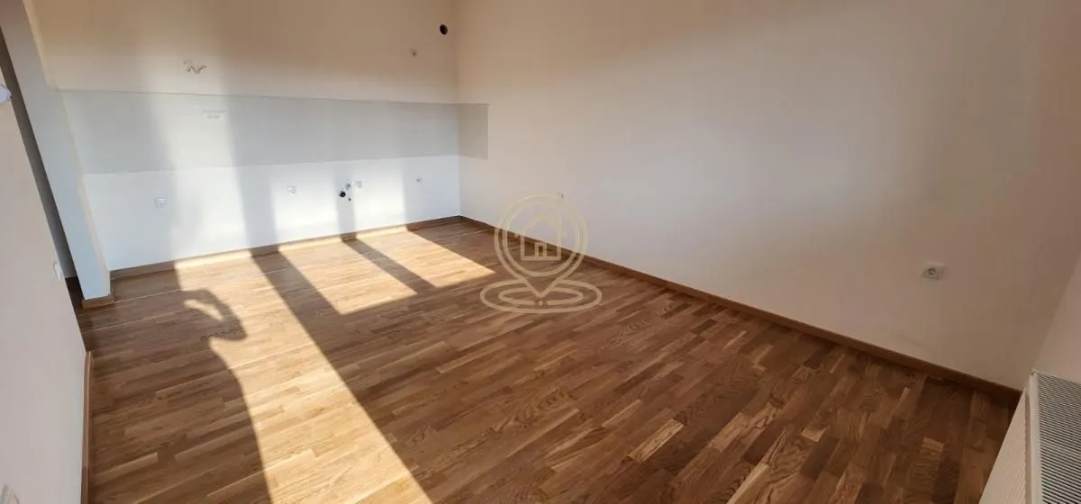 Prodaja, trosoban stan, 67m², Petrovaradin, Novi Sad