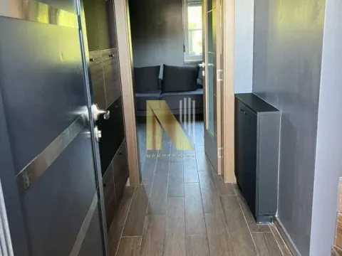 Sale, four bedroom apartment, 106m², Petrovaradin, Novi Sad - image 5