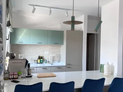 Daily-rent, two bedroom apartment, 85m², Centar, Tivat - image 6