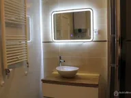 Prodaja, četvorosoban stan, 240m², Dobre Vode, Bar - image 10