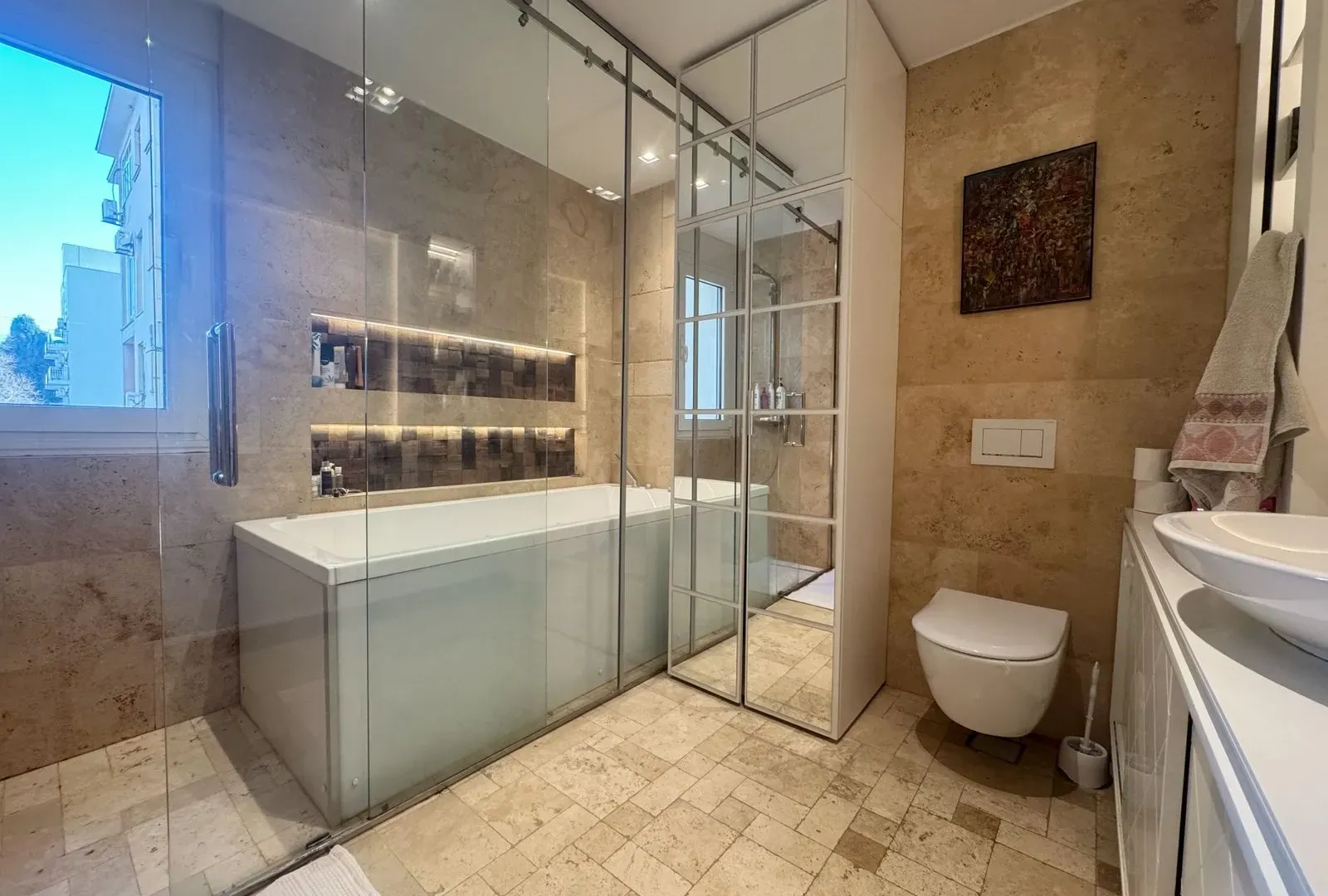 Prodaja, trosoban stan, 122m², Centar, Podgorica