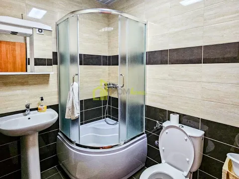 Izdavanje, dvosoban stan, 70m², Bečići, Budva - image 10