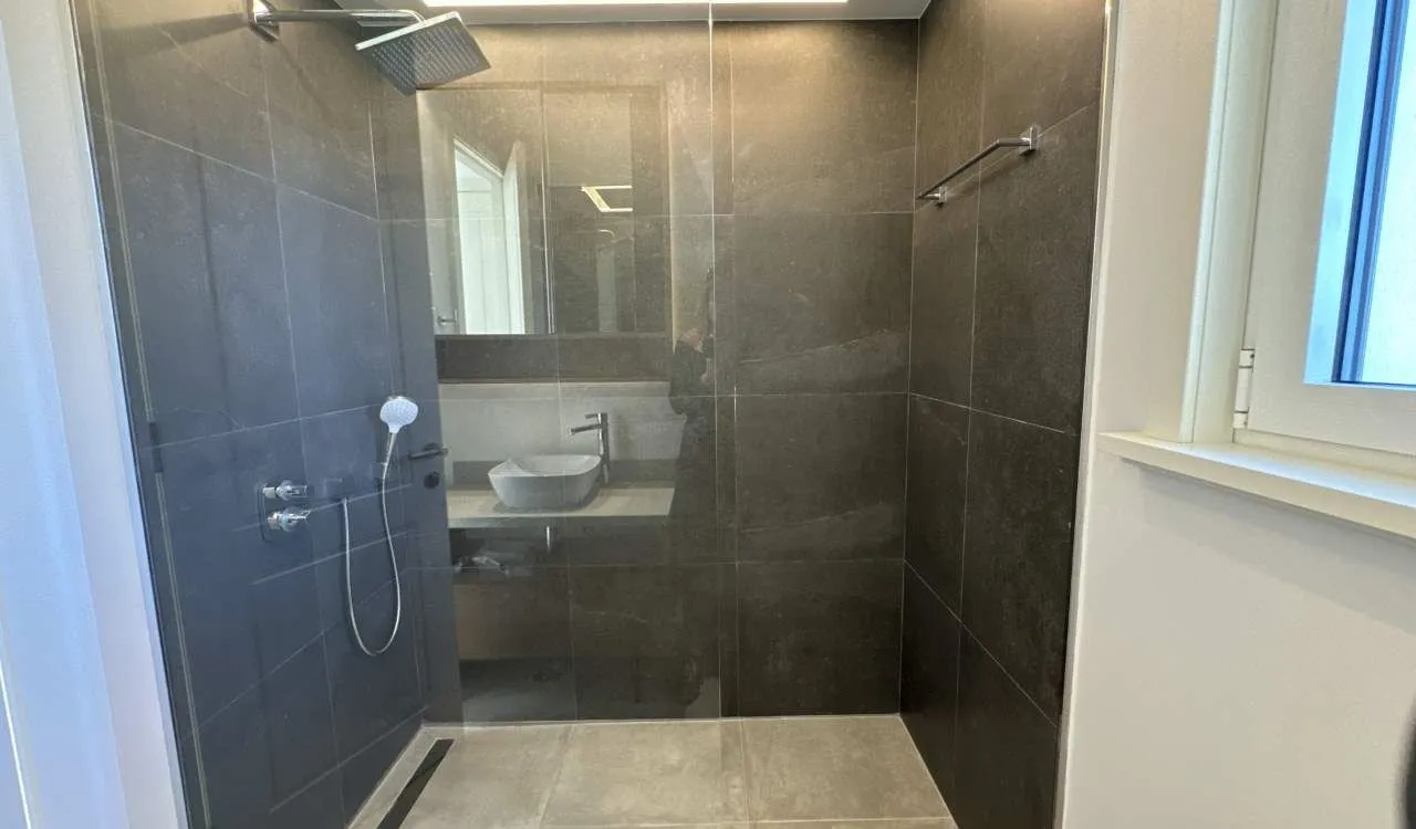 Prodaja, jednosoban stan, 78m², Luštica Bay, Tivat