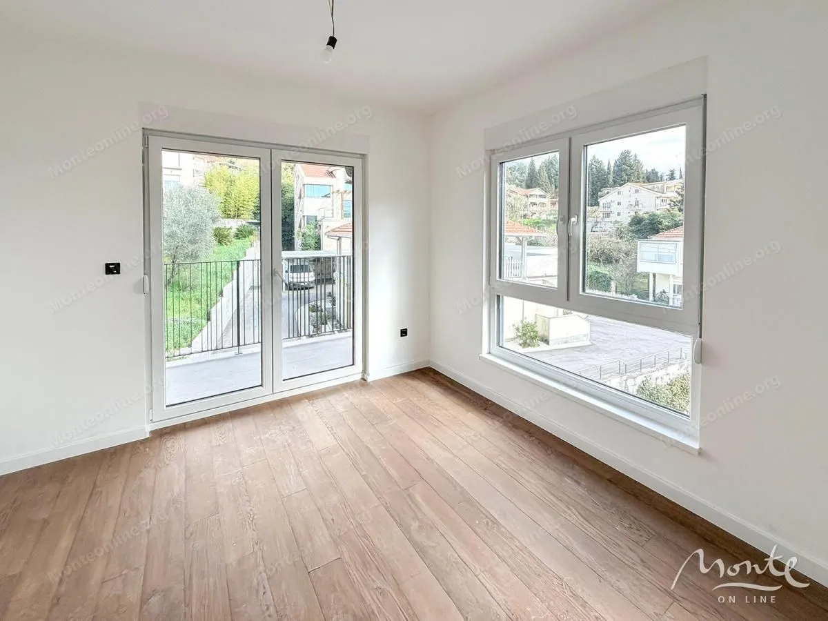 Prodaja, jednosoban stan, 44m², Donja Lastva, Tivat