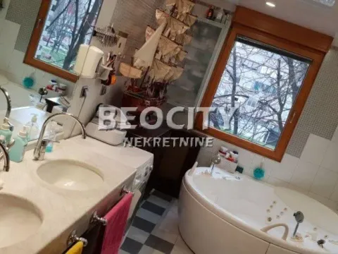 Izdavanje, četvorosoban stan, 200m², Stari Merkator, Novi Beograd Sve Podlokacije - image 19