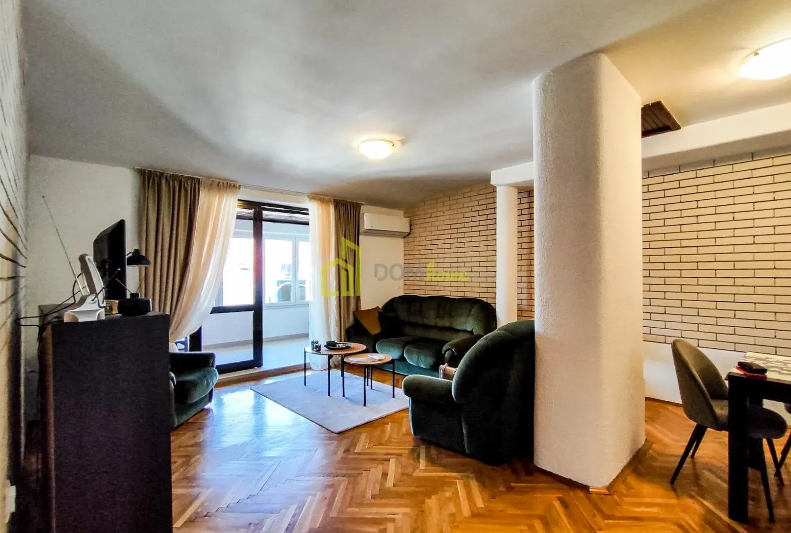 Prodaja, dvosoban stan, 75m², Centar, Podgorica