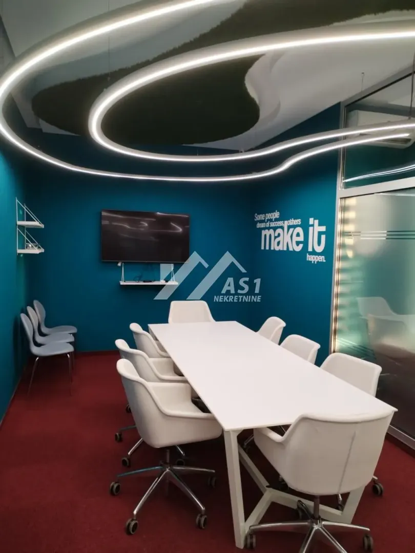 Rent, office space, 180m², Salajka, Novi Sad Sve Podlokacije