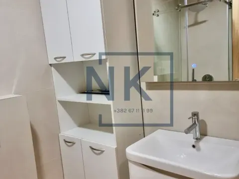 Izdavanje, jednosoban stan, 47m², City Kvart, Podgorica - image 8