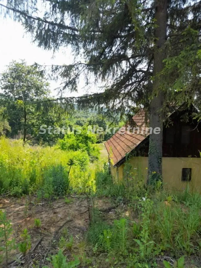 Prodaja, plac, 135m², Banja Vrdnik, Irig