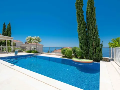 Sale, house, 279m², Drobni pijesak, Budva - image 6