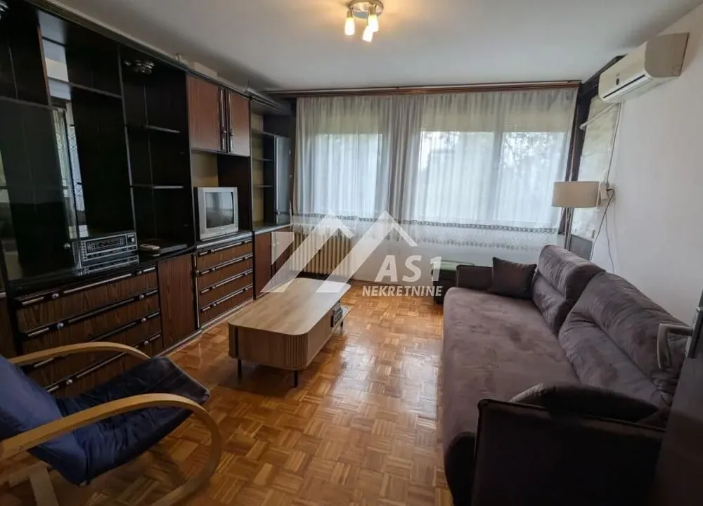 Izdavanje, jednosoban stan, 40m², Liman 2, Novi Sad Sve Podlokacije