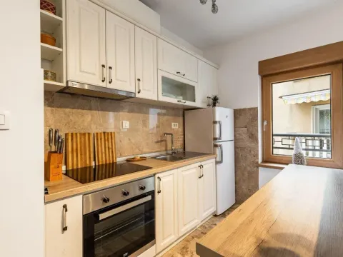 Sale, one bedroom apartment, 74m², Pržno, Budva - image 14