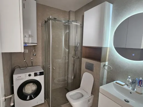 Rent, one bedroom apartment, 62m², Bečići, Budva - image 22