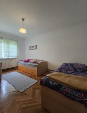 Prodaja, kuća, 289m², Tološi, Podgorica - image 10