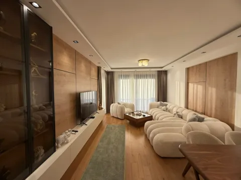Prodaja, jednosoban stan, 68m², Centar, Bar - image 1
