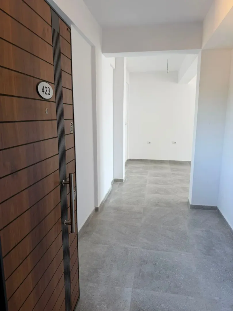 Prodaja, dvosoban stan, 62m², Pinješ, Ulcinj