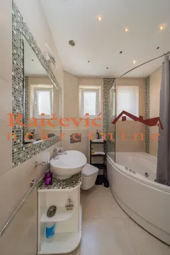 Rent, two bedroom apartment, 60m², Autokomanda, Voždovac Sve Podlokacije - image 15