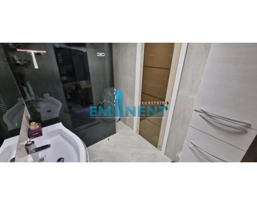Prodaja, četvorosoban stan, 176m², Novi Beograd Blok 67, Novi Beograd Sve Podlokacije