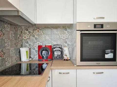 Prodaja, jednosoban stan, 52m², Dobrota, Kotor - image 18