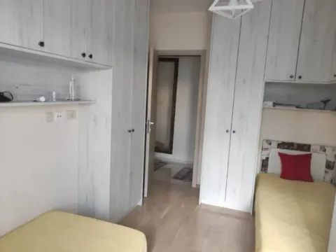 Izdavanje, jednosoban stan, 53m², City Kvart, Podgorica - image 11