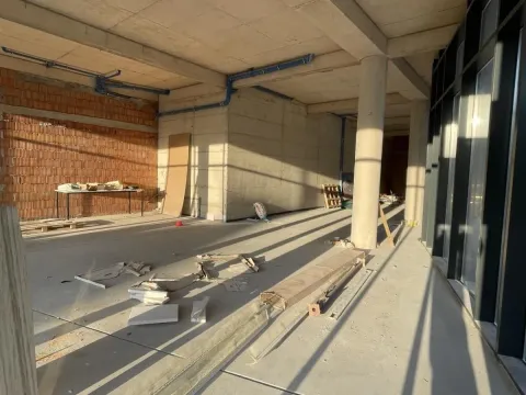 Prodaja, poslovni prostor, 284m², Tivat, Crna Gora - image 4