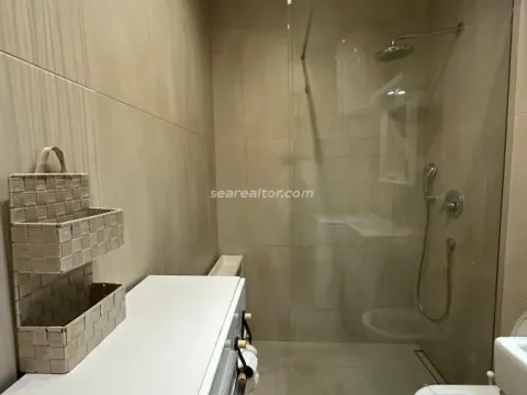 Rent, one bedroom apartment, 58m², Centar, Tivat - image 17