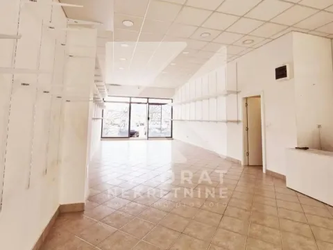 Rent, office space, 120m², Stari Aerodrom, Podgorica - image 3