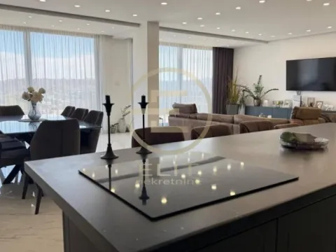 Prodaja, kuća, 173m², Sremska Kamenica, Petrovaradin - image 4