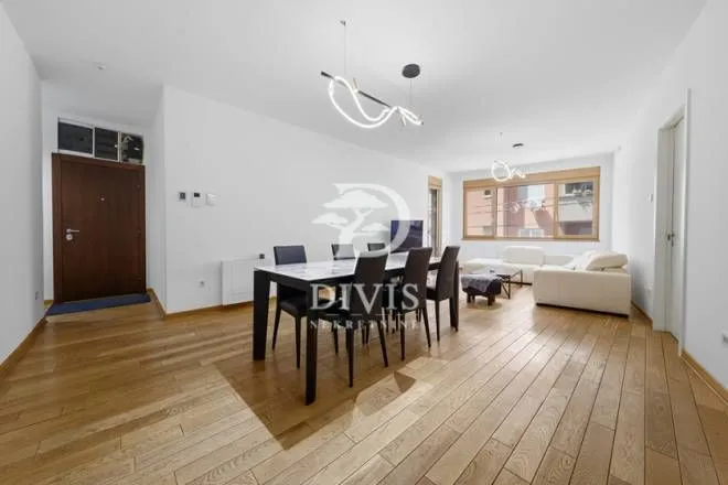 Sale, four bedroom apartment, 118m², Crveni Krst, Beograd