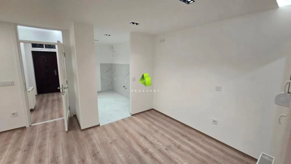 Prodaja, trosoban stan, 89m², Medijana, Niš