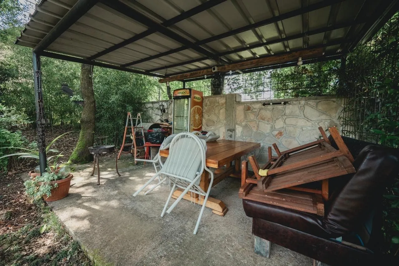 Prodaja, kuća, 349m², Vranići, Podgorica