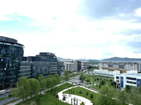 Izdavanje, dvosoban stan, 80m², Preko Morače, Podgorica - image 3