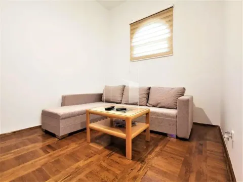 Rent, studio apartment, 30m², Gorica C, Podgorica - image 4