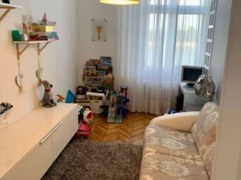 Izdavanje, četvorosoban stan, 130m², Kej, Novi Sad Sve Podlokacije - image 6