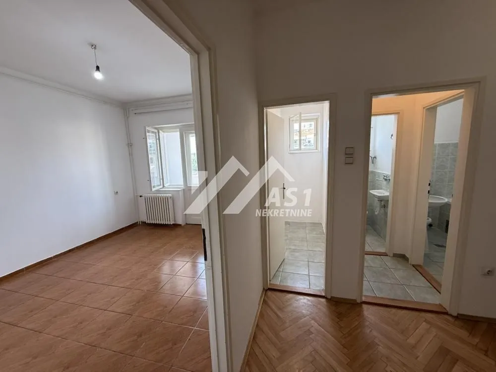 Prodaja, dvosoban stan, 68m², Kej, Novi Sad Sve Podlokacije