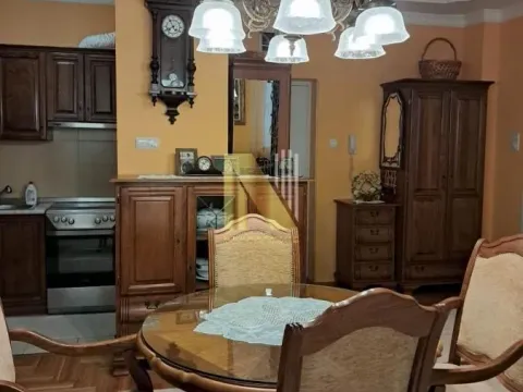 Prodaja, dvosoban stan, 49m², Centar, Subotica - image 2