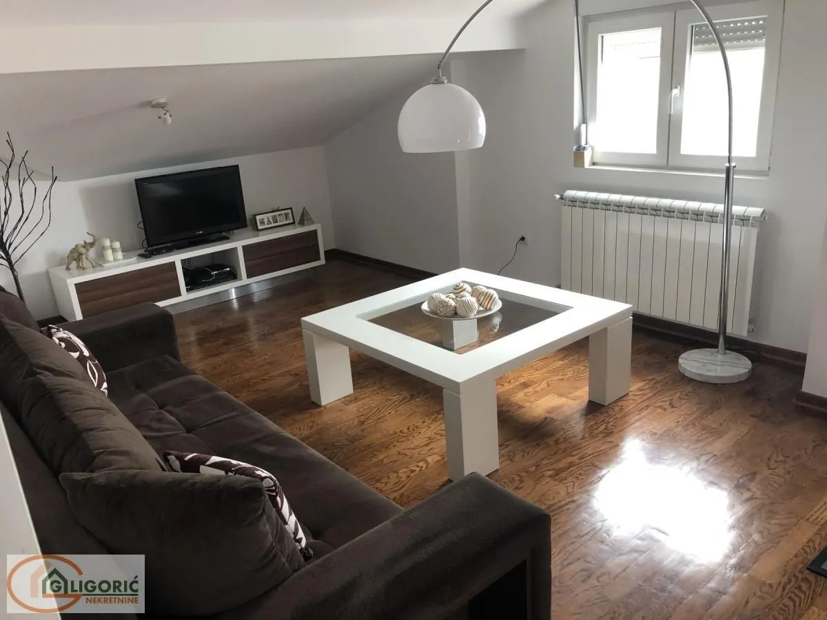 Sale, apartment, 119m², Zemun Gornji Grad, Zemun Sve Podlokacije